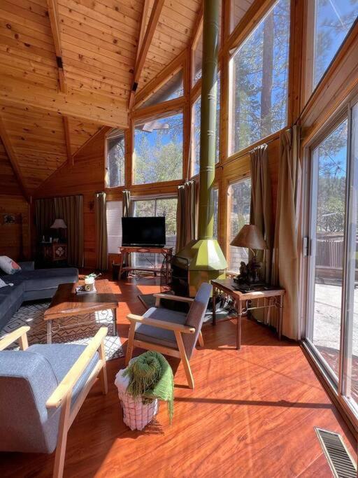 Summit: Discover Serenity In This Cozy Cabin With Mountain Views! Villa Big Bear Lake Exterior foto